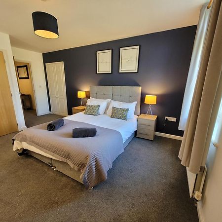 Catchpole Stays Abbey Field Apartment- A Lovely 2 Bed Apartment With Field Views Near Colchester Town Centre ภายนอก รูปภาพ