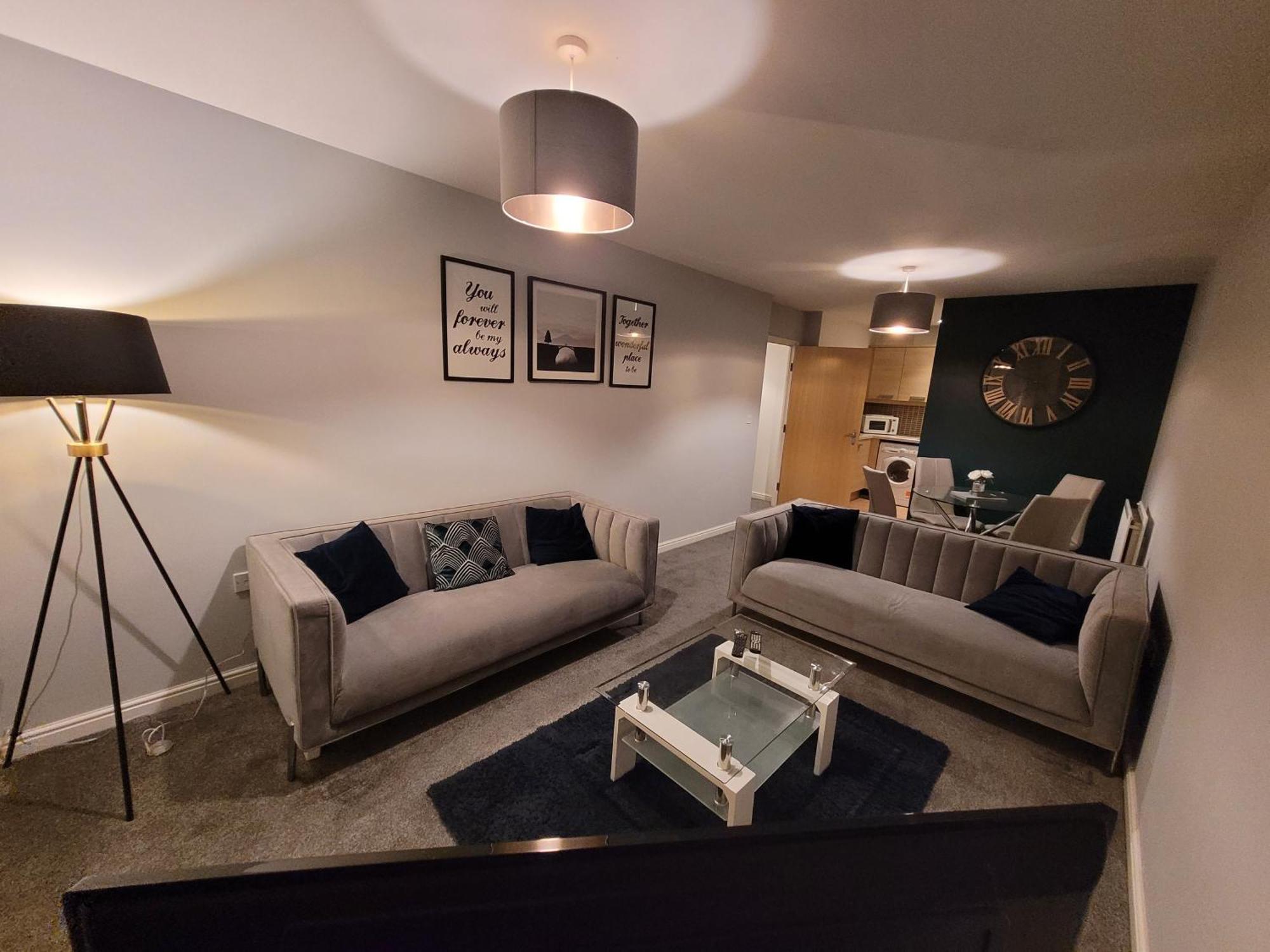 Catchpole Stays Abbey Field Apartment- A Lovely 2 Bed Apartment With Field Views Near Colchester Town Centre ภายนอก รูปภาพ