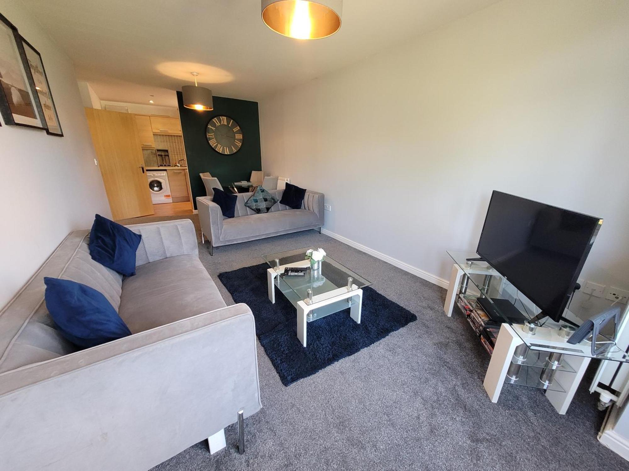 Catchpole Stays Abbey Field Apartment- A Lovely 2 Bed Apartment With Field Views Near Colchester Town Centre ภายนอก รูปภาพ