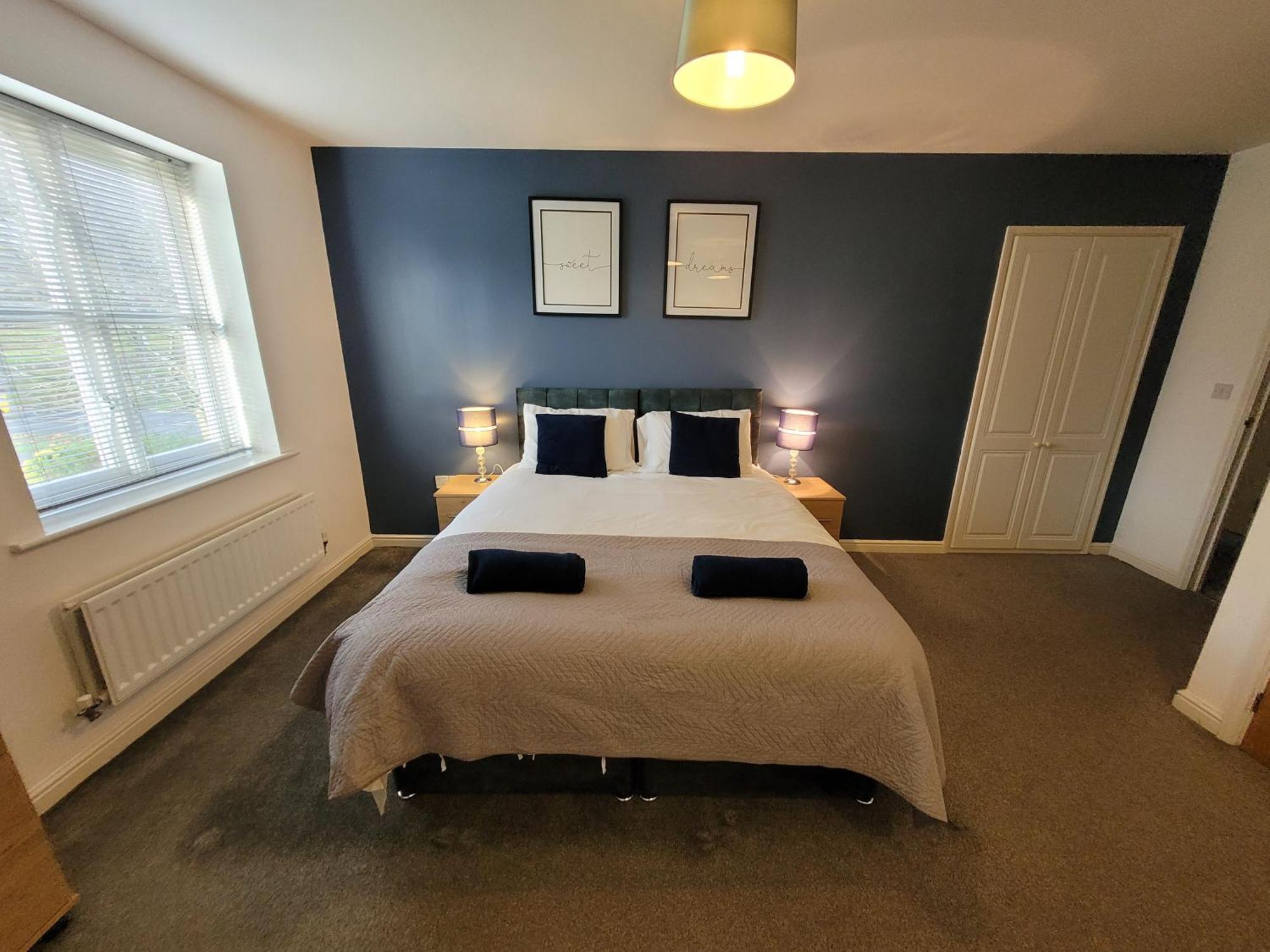 Catchpole Stays Abbey Field Apartment- A Lovely 2 Bed Apartment With Field Views Near Colchester Town Centre ภายนอก รูปภาพ