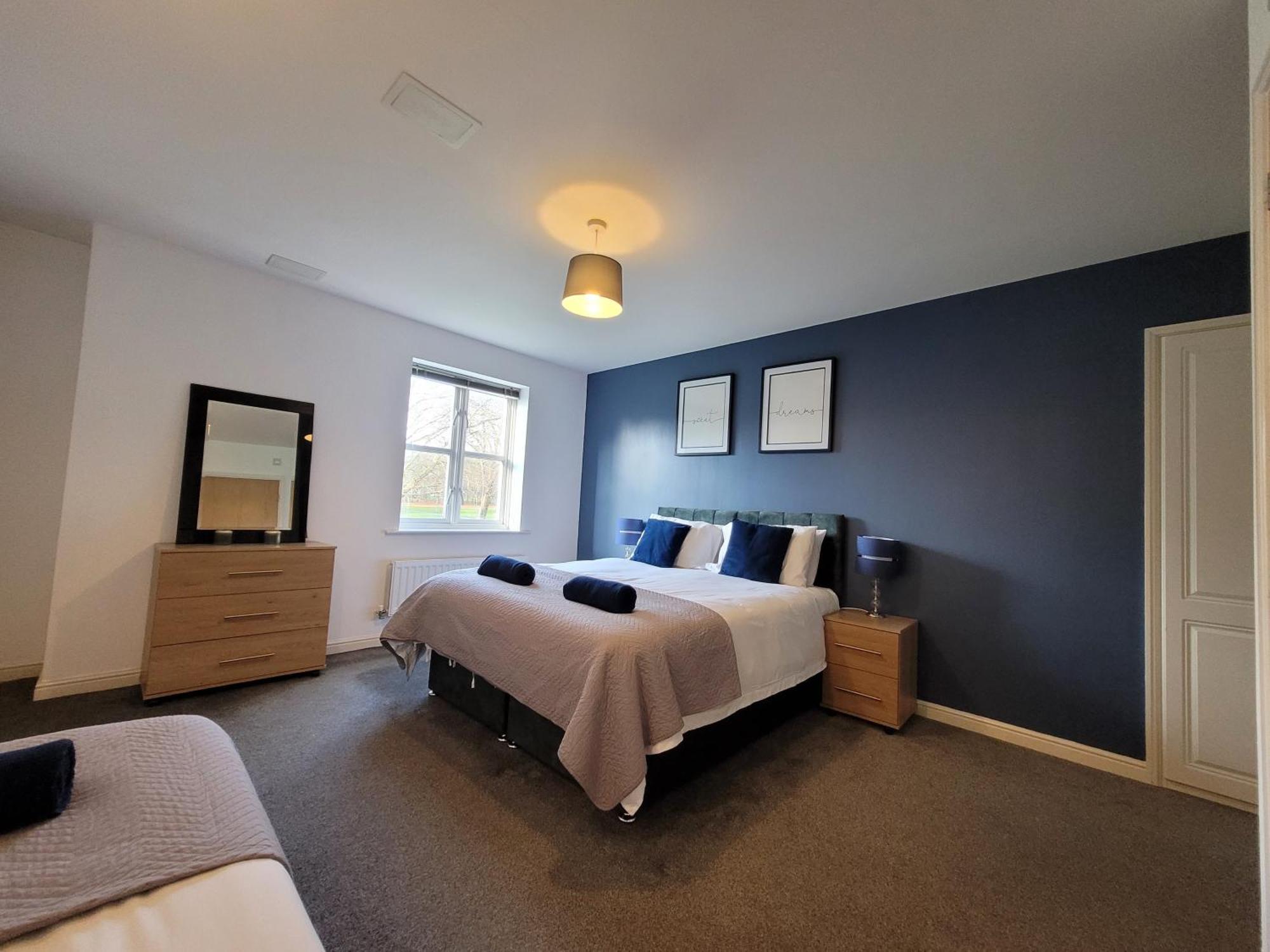 Catchpole Stays Abbey Field Apartment- A Lovely 2 Bed Apartment With Field Views Near Colchester Town Centre ภายนอก รูปภาพ