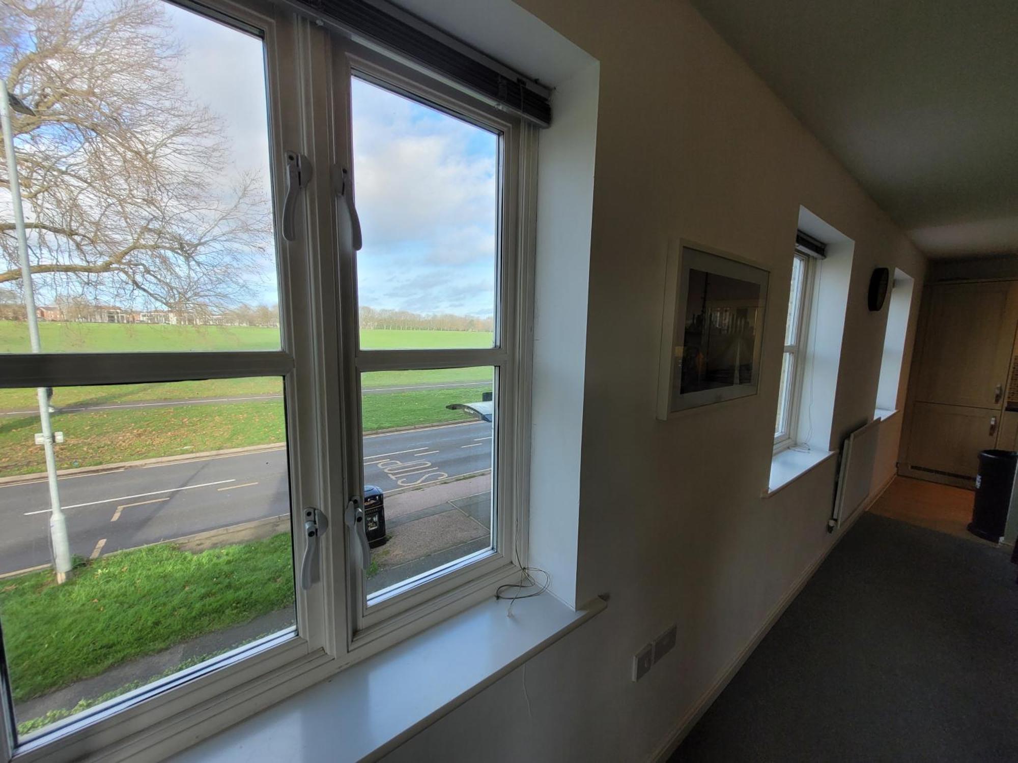 Catchpole Stays Abbey Field Apartment- A Lovely 2 Bed Apartment With Field Views Near Colchester Town Centre ภายนอก รูปภาพ