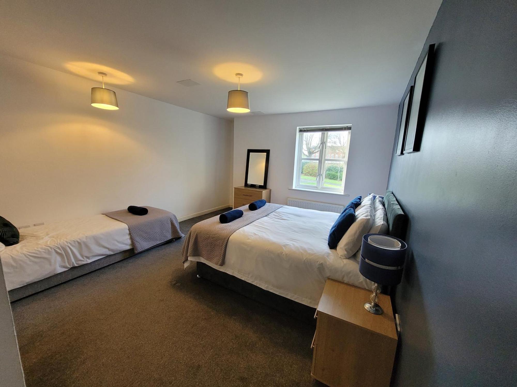 Catchpole Stays Abbey Field Apartment- A Lovely 2 Bed Apartment With Field Views Near Colchester Town Centre ภายนอก รูปภาพ